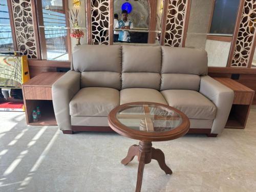 hotel imperial suites airoli