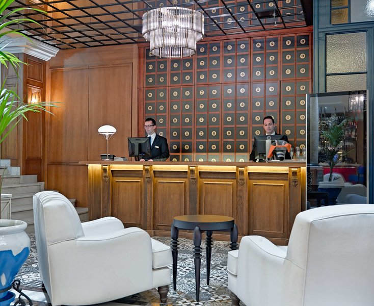 h10 villa de la reina boutique hotel