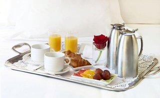 h10 villa de la reina boutique hotel