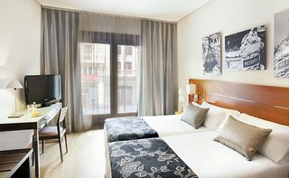 h10 villa de la reina boutique hotel