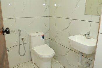 Sj Homes,,2 star