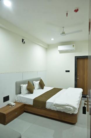 shree mahalaxmi inn