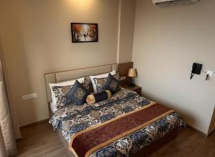 richas home near india expo mart