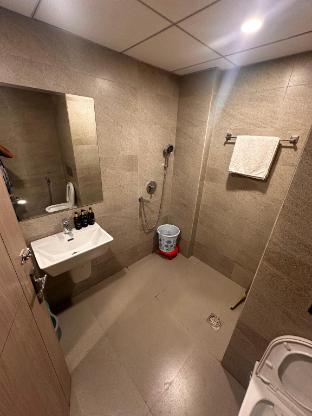 richas home near india expo mart