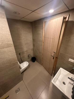 richas home near india expo mart