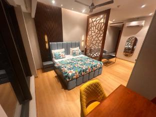 richas home blue sapphire