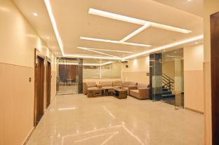 madhuram hotel