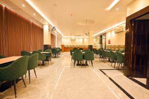 madhuram hotel