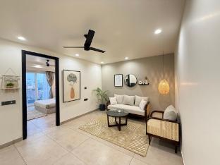 Bedchambers Serviced Apartments, Dlf Cybercity,,3 star