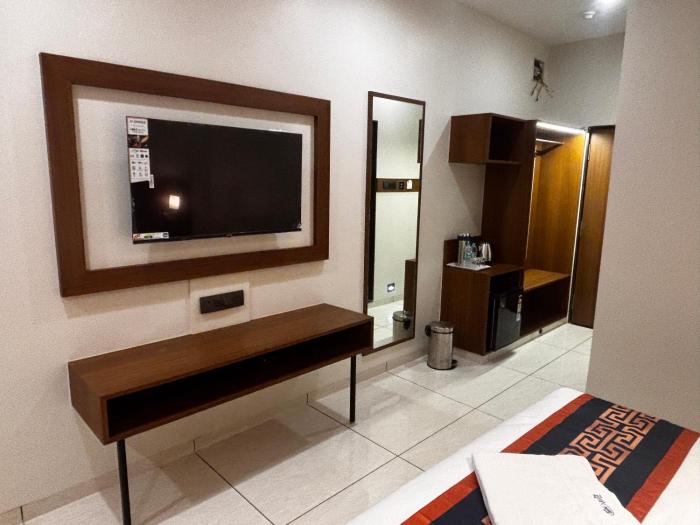 hotel tulsi icon