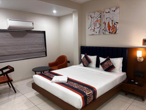 Hotel Tulsi Icon,,3 star