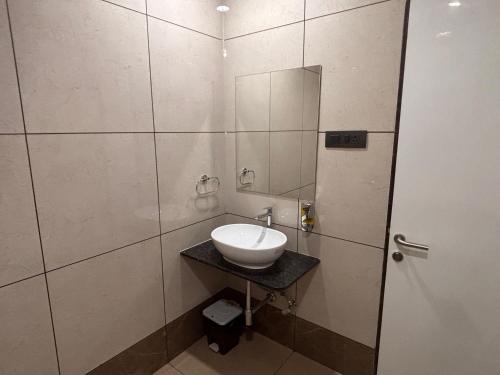 hotel tulsi icon