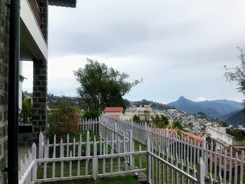 the mainland resorts kodaikanal