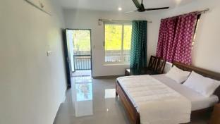 vaga7hills mist view