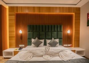 hotel grand shilpi international