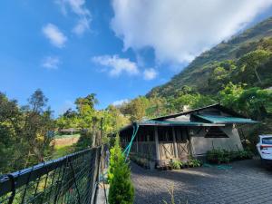 talia farm house