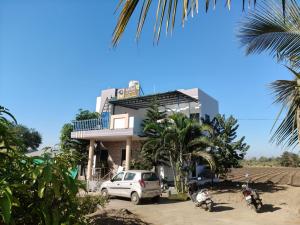 verulai hotel retreat lodge homestay