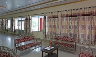 The Palms Resort Prayagraj Uttar Pradesh,,5 star