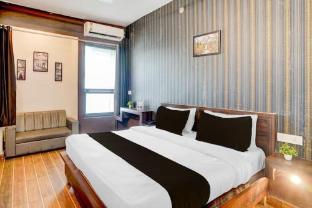 Hotel Raj Emabssy,,5 star