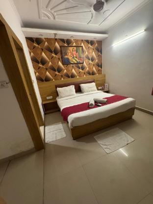 hotel earth by aashiyana