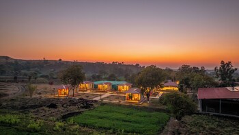 growpure luxury farm and nature resort