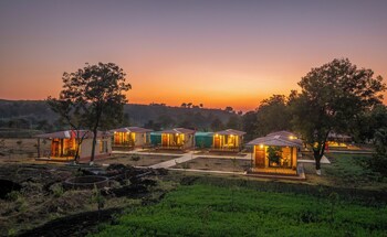 growpure luxury farm and nature resort