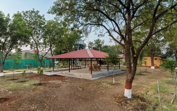 growpure luxury farm and nature resort