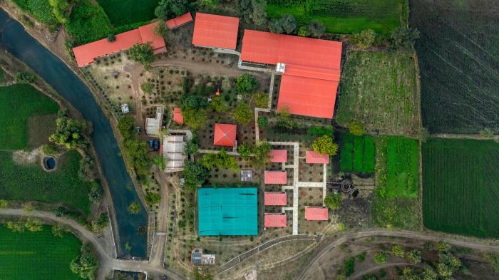 growpure luxury farm and nature resort