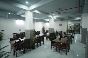 hotel divines residency