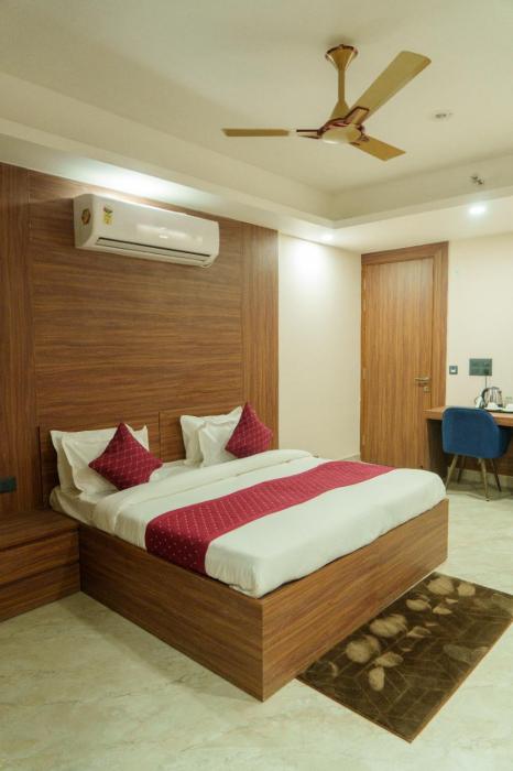 hotel divines residency