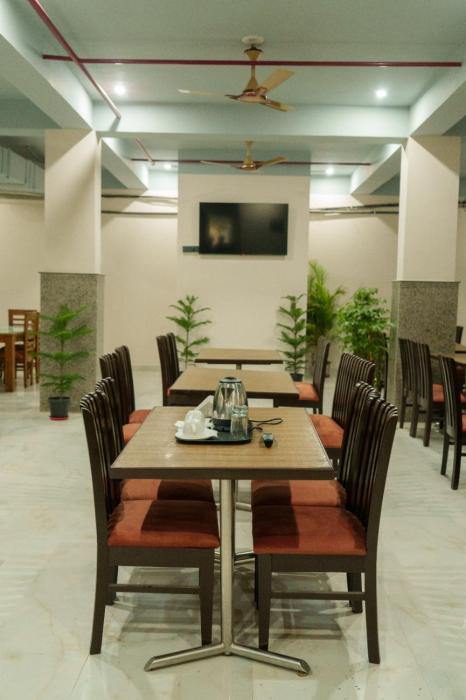 hotel divines residency