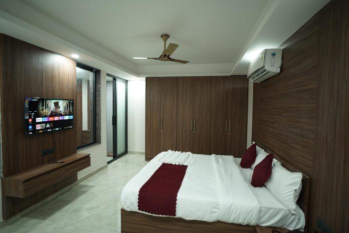hotel divines residency