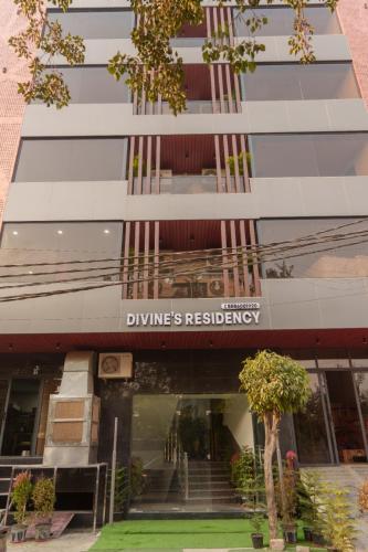hotel divines residency