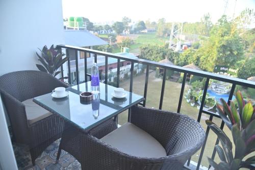 aarush hotel and resort