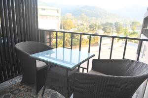 aarush hotel and resort