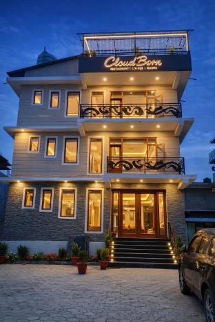 Cloudborn Rooftop Lounge And Stay,,5 star