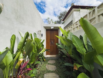 Davaya Villas Ubud,,4 star