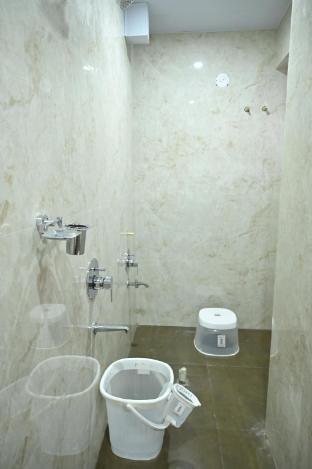 hotel city center executive magarpatta