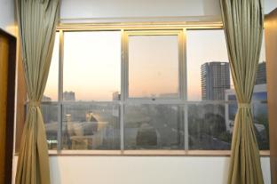 hotel city center executive magarpatta