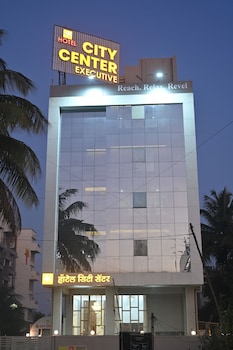 hotel city center executive magarpatta