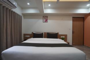 Hotel Orange Tree Ahmedabad ,,5 star