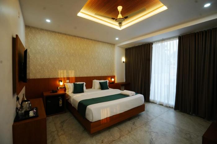 palm wave beach resort