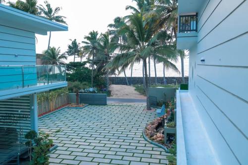 palm wave beach resort