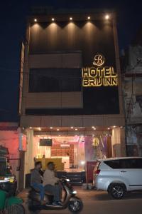 Hotel Brij Inn,,5 star