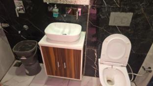 hotel brij inn