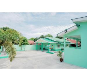 oyo 91271 cik ein homestay