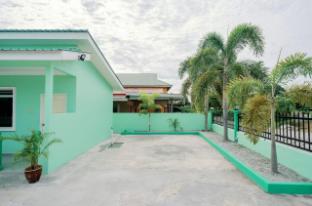 oyo 91271 cik ein homestay