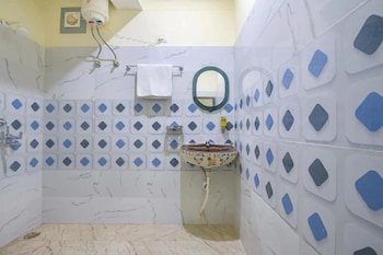 Hotel Magadh Crystal,,2 star
