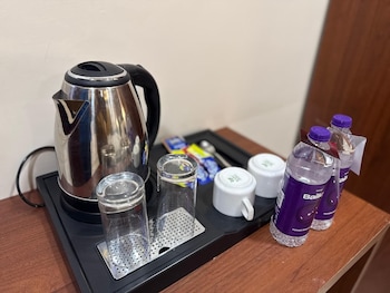 hotel magadh crystal