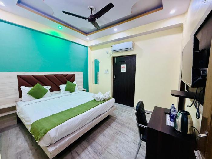 hotel magadh crystal